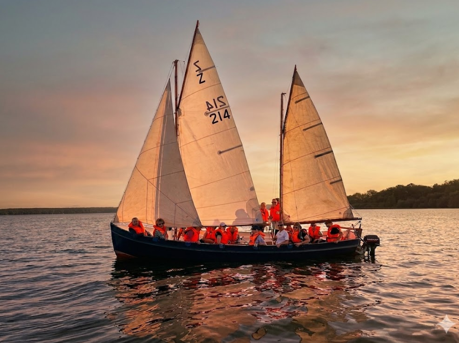 Charter ZK 10 Segelkutter